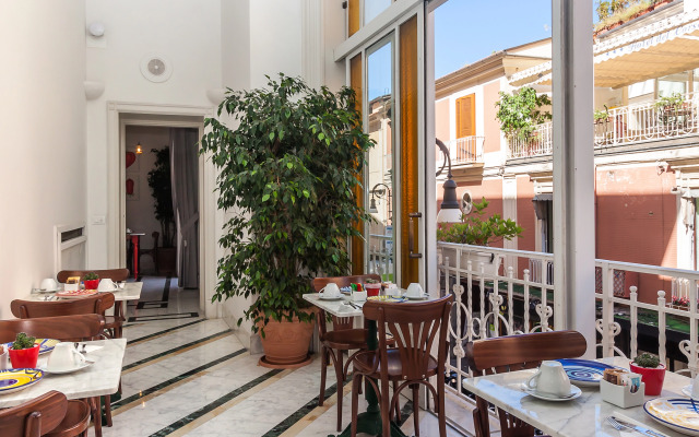 Palazzo Starace Relais