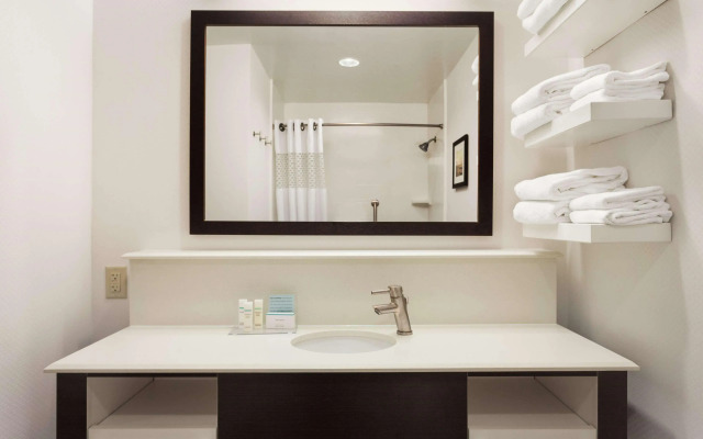 Hampton Inn Colchester