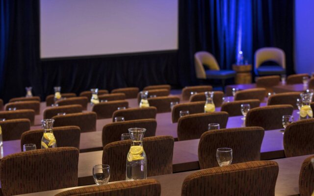 Renaissance Palm Springs Hotel