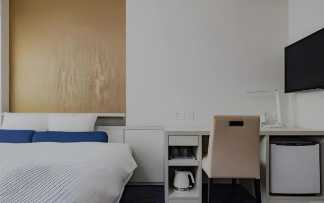 Folio Sakura Shinsaibashi Osaka