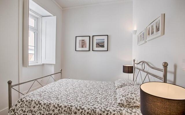 BmyGuest - Alfama Terrace Apartment
