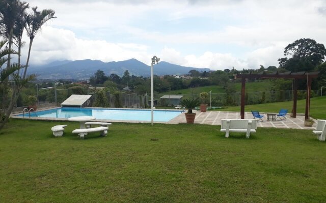 Ananta Wellness & Retreat