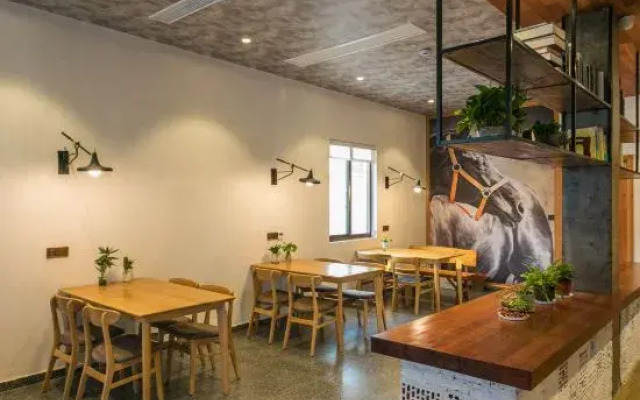 Xiangchao Chujian Boutique Hostel
