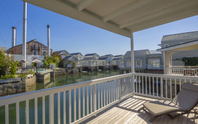 Thesen Islands Holiday House