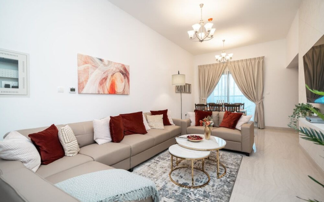 Apartment with views in Business Bay area