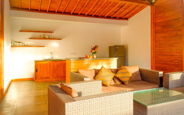 Canggu Wooden Green Paradise