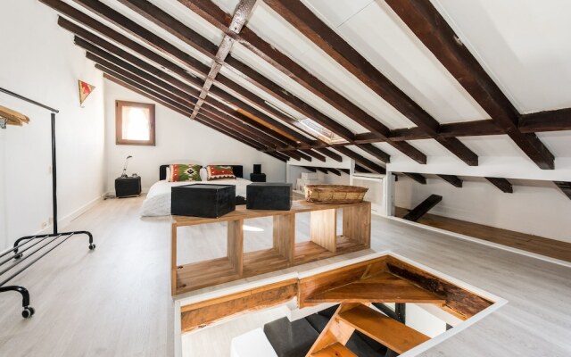 Apartamento Dúplex En Antón Martín