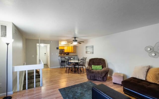 Campus Walk Condo 2 BR by Casago