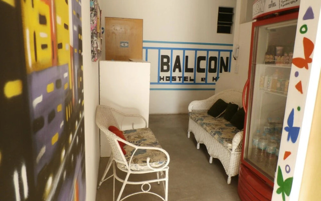 Balcony Hostel Hotel