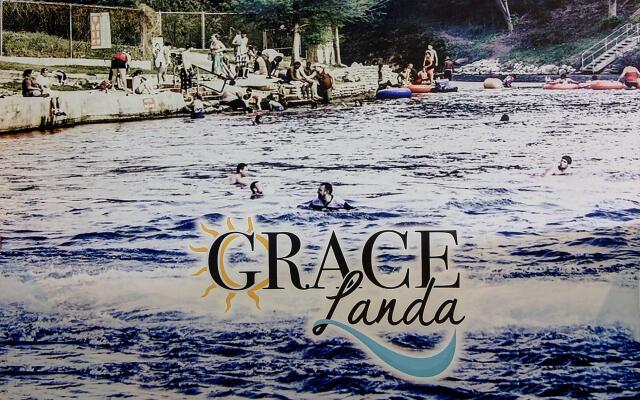 Gracelanda WW C302 in New Braunfels