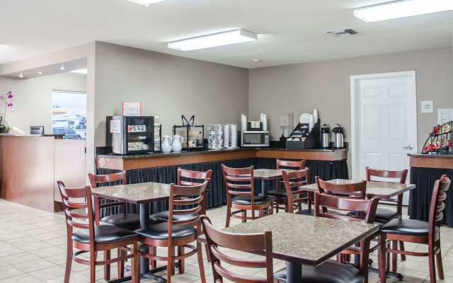 Red Roof Inn Defuniak Springs