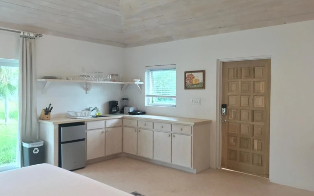 Seven Palms 7 Bedroom Home