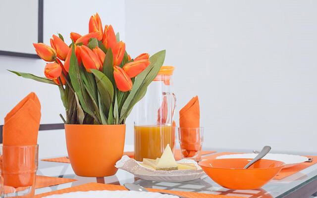 Charmsuites Nou Rambla Apartments