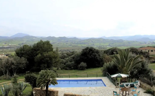 Finca Binidonairet