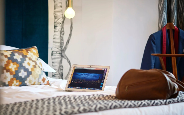 The Lodge Hotel - Putney