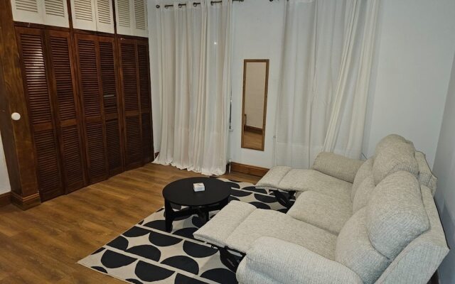 Primely Located 1-bed Apartment in Brighton