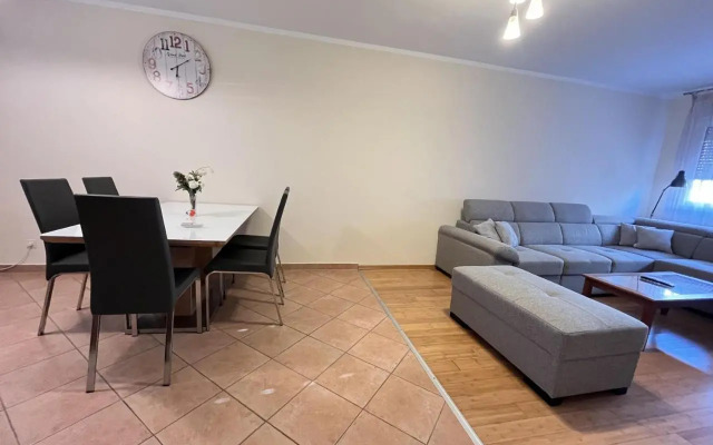 Apartment Gortanova