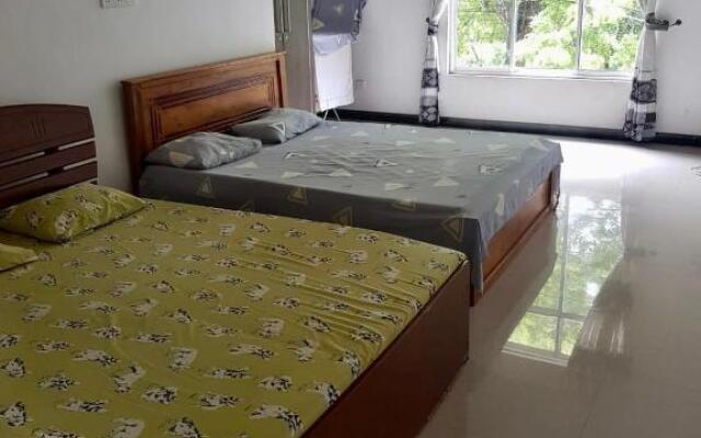 Lovely 2 Bedroom Apartment (With Bathroom& Kitchen)