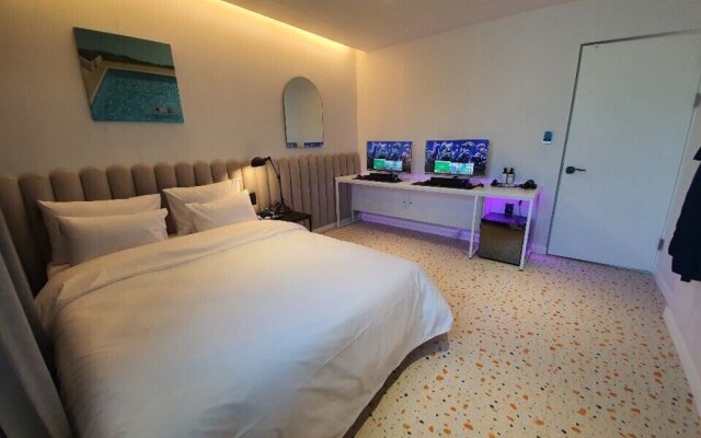 Knockin Hotel Daejeon by Aank