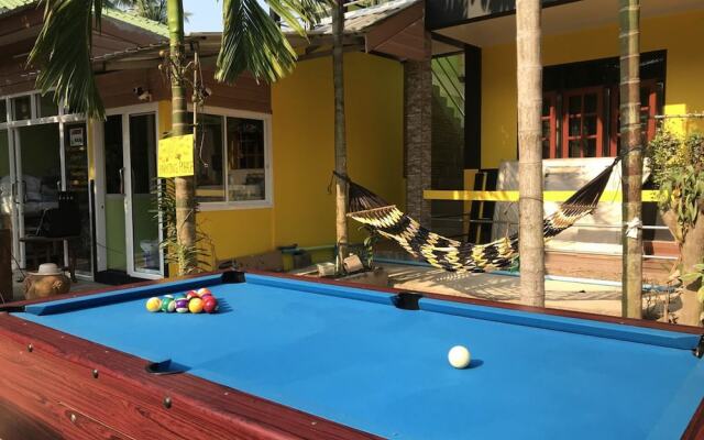 The Hive Hostel Koh Tao