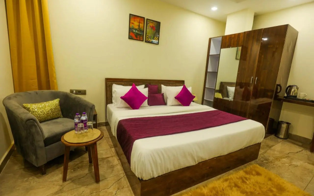 Perfectstayz AIIMS near Aiims Hospital