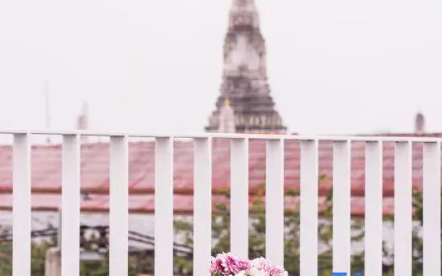 TUAN Hotel Bangkok near Wat Arun