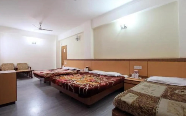 Vishal Hotel