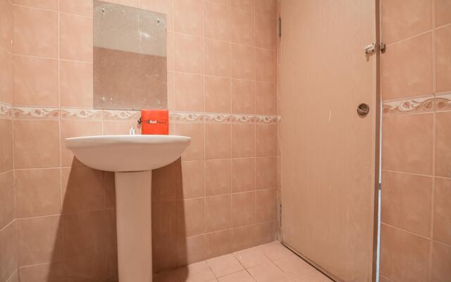 Cherry Garden Hotel by RedDoorz