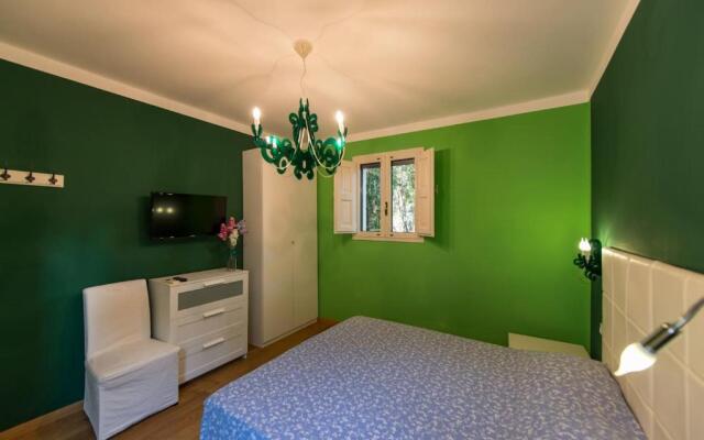 Il Pozzo e l'Ulivo - just 200 meters from the Metro -