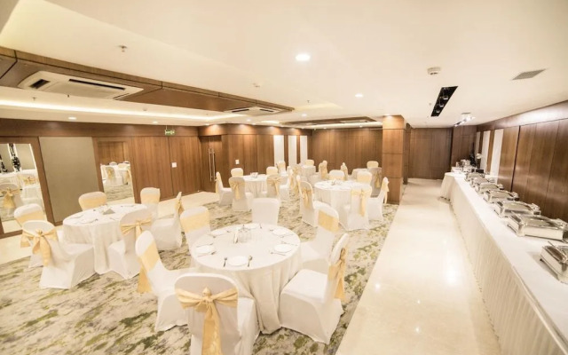 Effotel By Sayaji Gurugram