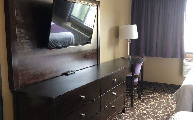 Red Garter Hotel & Casino by Red Lion Hotels