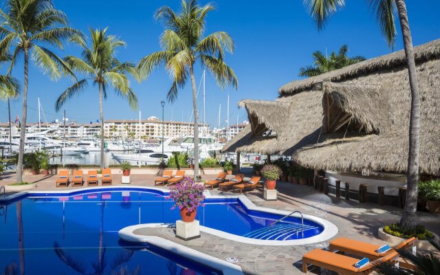 Flamingo Vallarta Hotel & Marina