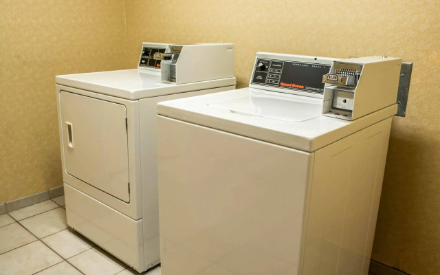 Comfort Inn & Suites Ashland – Richmond North