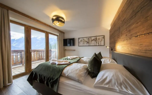 Chalet With ski Access, Neukirchen