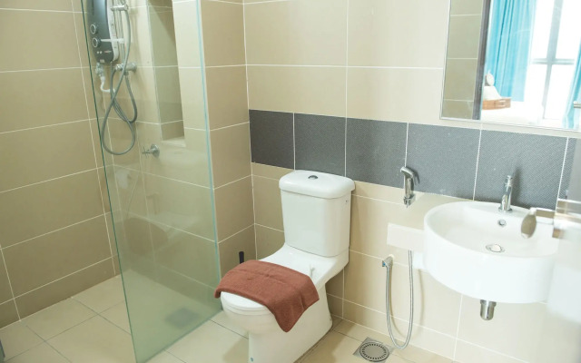 One Amerin Mall & Suites