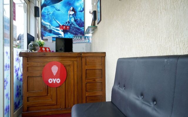 OYO 8653 Achus Inn