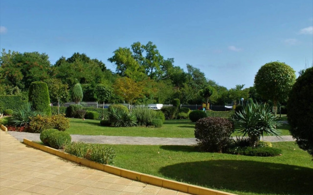 Apartments in the Sea Garden