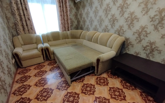 Apartments on Lazurnaya 14