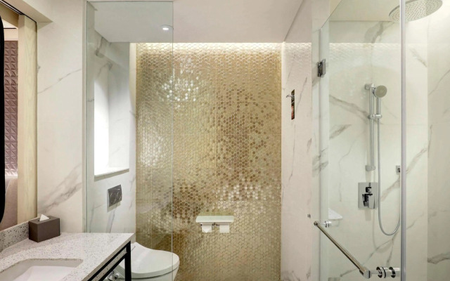 Movenpick Surabaya City