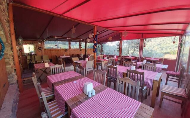 Sirince Klaseas Hotel & Restaurant