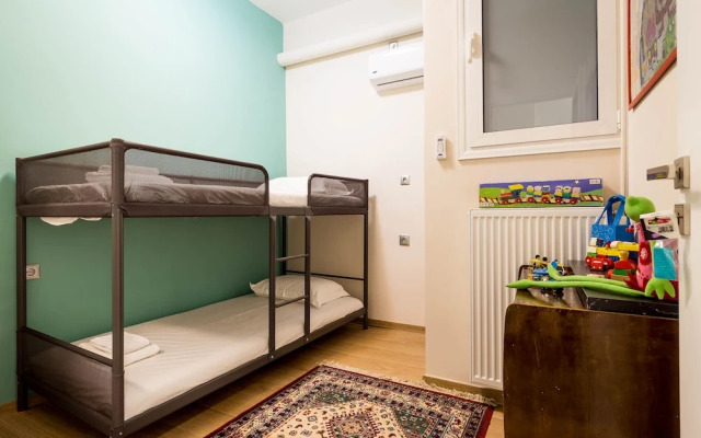 Three Bedrooms Apartment Under Acropolis