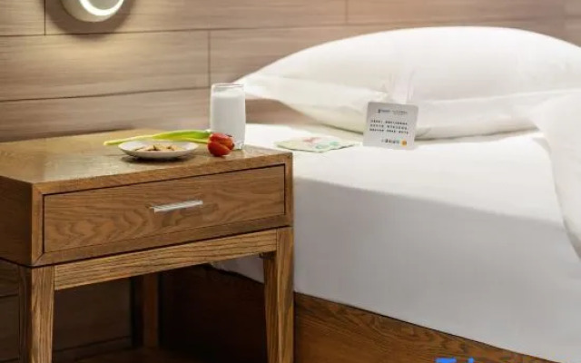 Chengdu Prolit Hotel