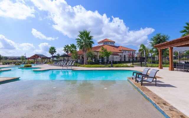 Century Stone Hill North