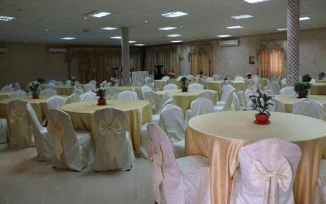 Al Wesal Hotel
