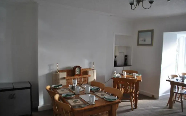 Airds Farm Guest House