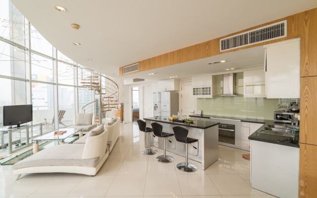 Luxury Penthouse 4BRS City Centre