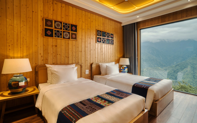 Lady Hill Sapa Resort