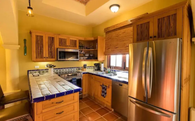 Casa Barcelona 2 BR by Casago