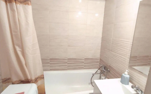 Апартаменты на улице Маршала Казакова 7