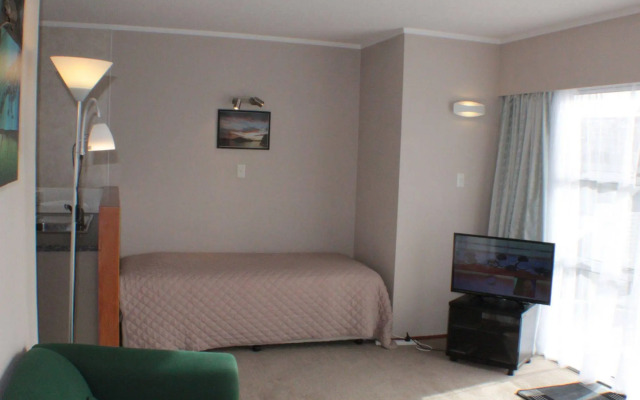 Ala Moana Motel
